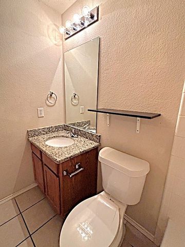 9805 Nixon Drive, Mckinney, TX 75072