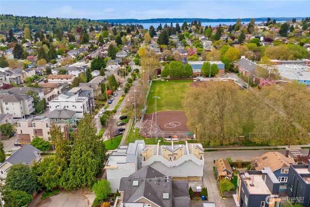 6002 26th Avenue NW, Seattle, WA 98107