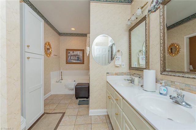 1600 Armistead Drive, Kernersville, NC 27284