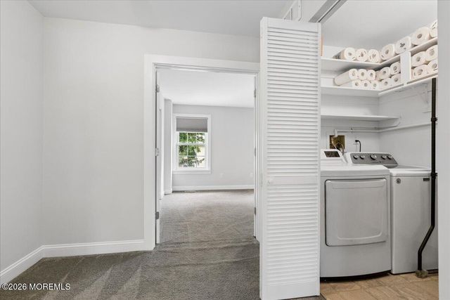 70 Oak Lane, Eatontown, NJ 07724