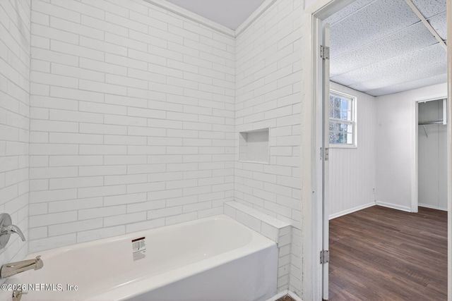 7014 CHRISTOPHER ROBIN Drive, Jacksonville, FL 32210