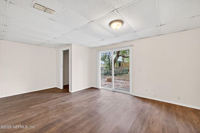 7014 CHRISTOPHER ROBIN Drive, Jacksonville, FL 32210