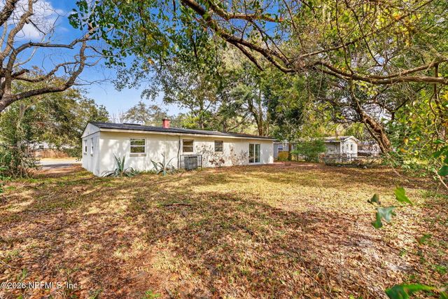 7014 CHRISTOPHER ROBIN Drive, Jacksonville, FL 32210