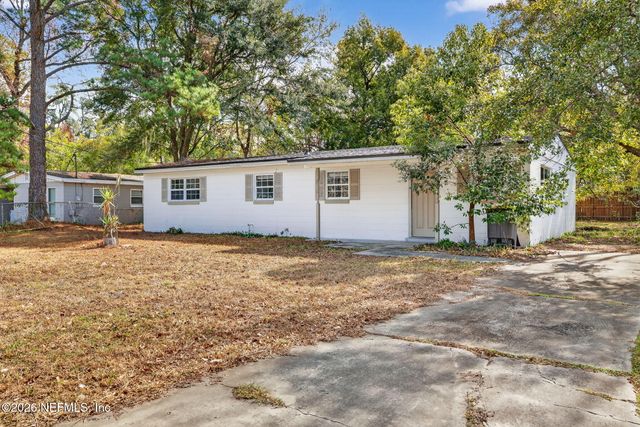 7014 CHRISTOPHER ROBIN Drive, Jacksonville, FL 32210