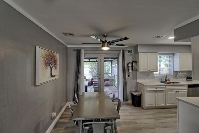 1324 N 24th Avenue, Hollywood, FL 33020