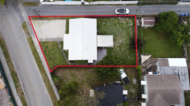 1324 N 24th Avenue, Hollywood, FL 33020