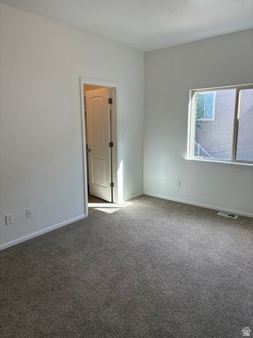 3365 N FALCON WAY, Layton, UT 84040