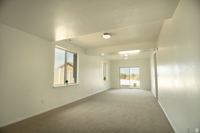 3365 N FALCON WAY, Layton, UT 84040