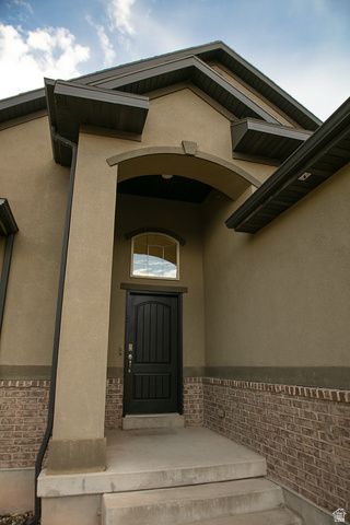 3365 N FALCON WAY, Layton, UT 84040