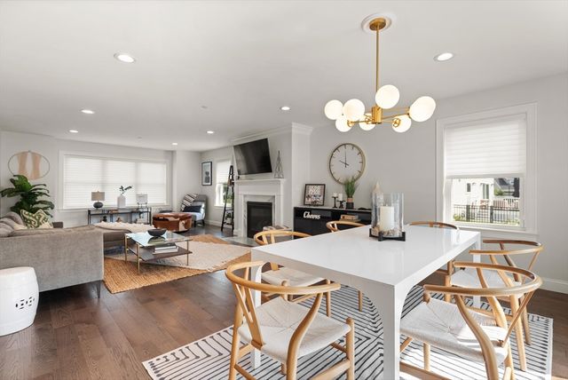 3 S Ridge Circle, Salem, MA 01970