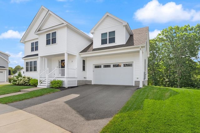 3 S Ridge Circle, Salem, MA 01970