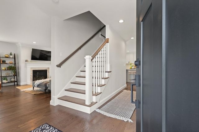 3 S Ridge Circle, Salem, MA 01970