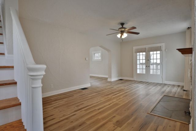 83 Powhatan Avenue, Columbus, OH 43204