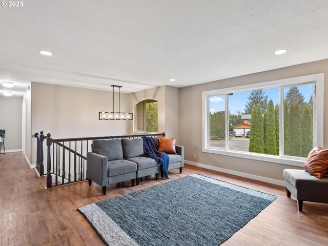 3210 Ne 130TH Ct, Vancouver, WA 98682