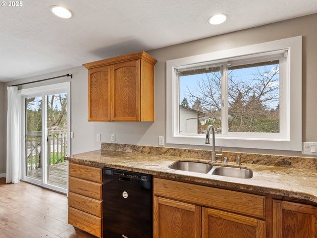 3210 Ne 130TH Ct, Vancouver, WA 98682