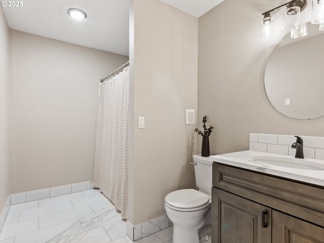 3210 Ne 130TH Ct, Vancouver, WA 98682