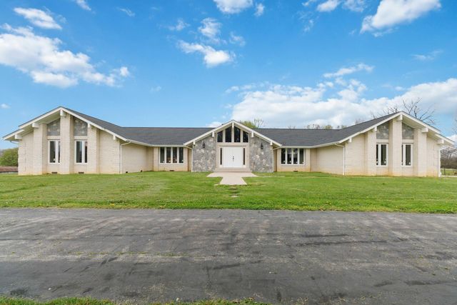 2056 W Laurel Road, London, KY 40741