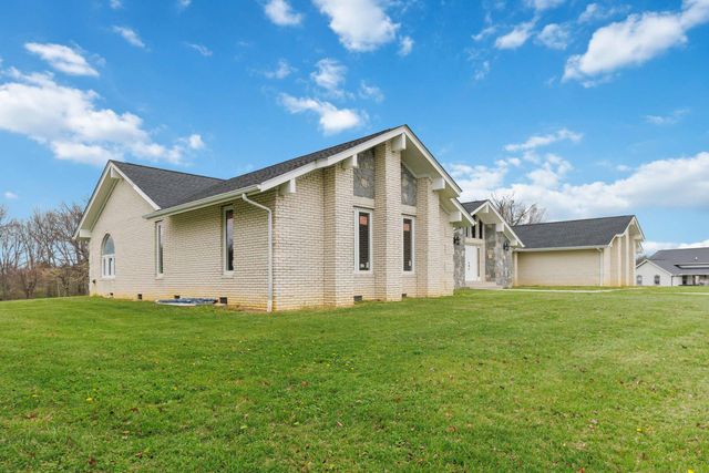 2056 W Laurel Road, London, KY 40741