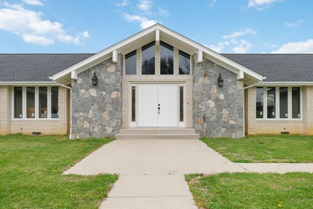 2056 W Laurel Road, London, KY 40741