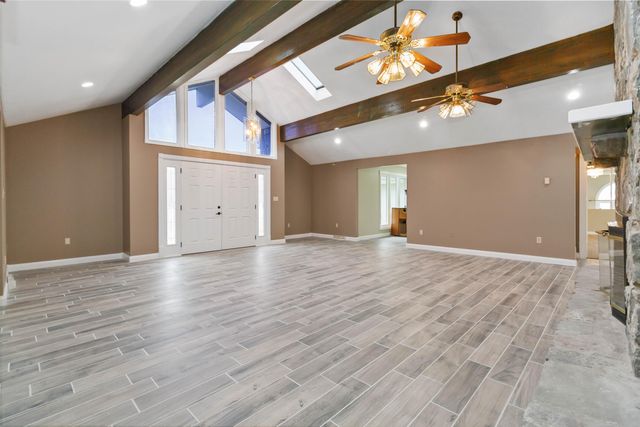 2056 W Laurel Road, London, KY 40741