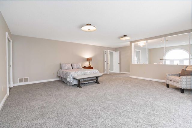 2056 W Laurel Road, London, KY 40741