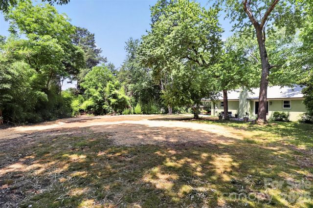 2018 Country Court, Rock Hill, SC 29732
