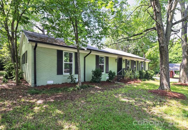 2018 Country Court, Rock Hill, SC 29732