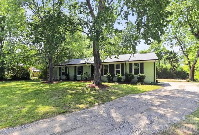 2018 Country Court, Rock Hill, SC 29732