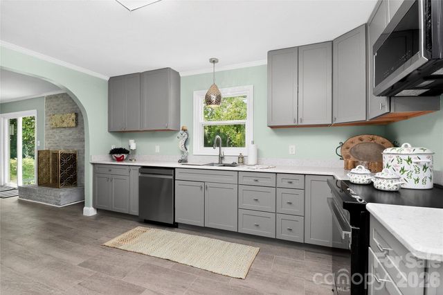 2018 Country Court, Rock Hill, SC 29732