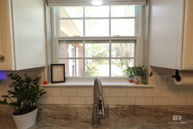 5151 Beatrice Road, Gulf Shores, AL 36542