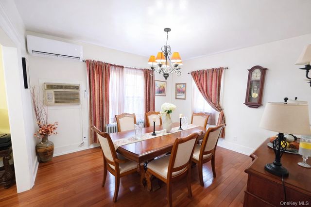 2725 Fenton Avenue, Bronx, NY 10469