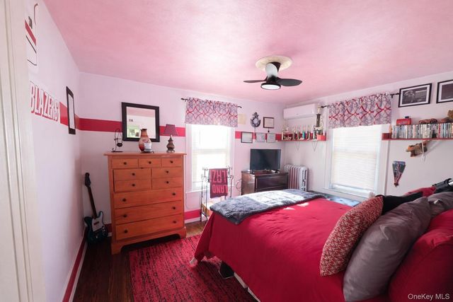 2725 Fenton Avenue, Bronx, NY 10469