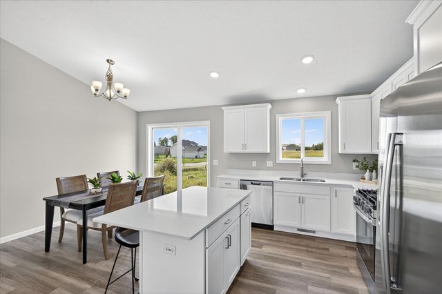 1404 Woods Road NE, Isanti, MN 55040