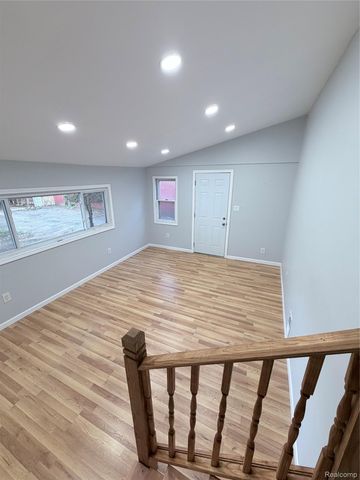 19940 Strasburg Street, Detroit, MI 48205