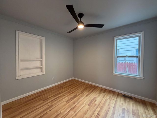 19940 Strasburg Street, Detroit, MI 48205