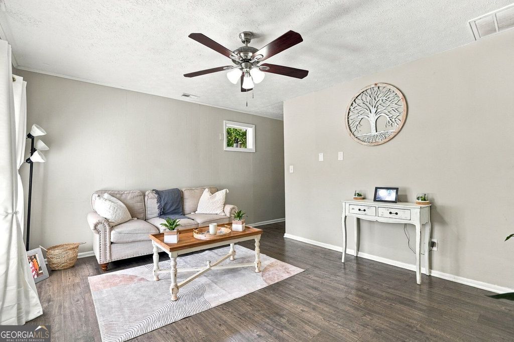 8570 Kennesaw Court, Jonesboro, GA 30238 — photo 3