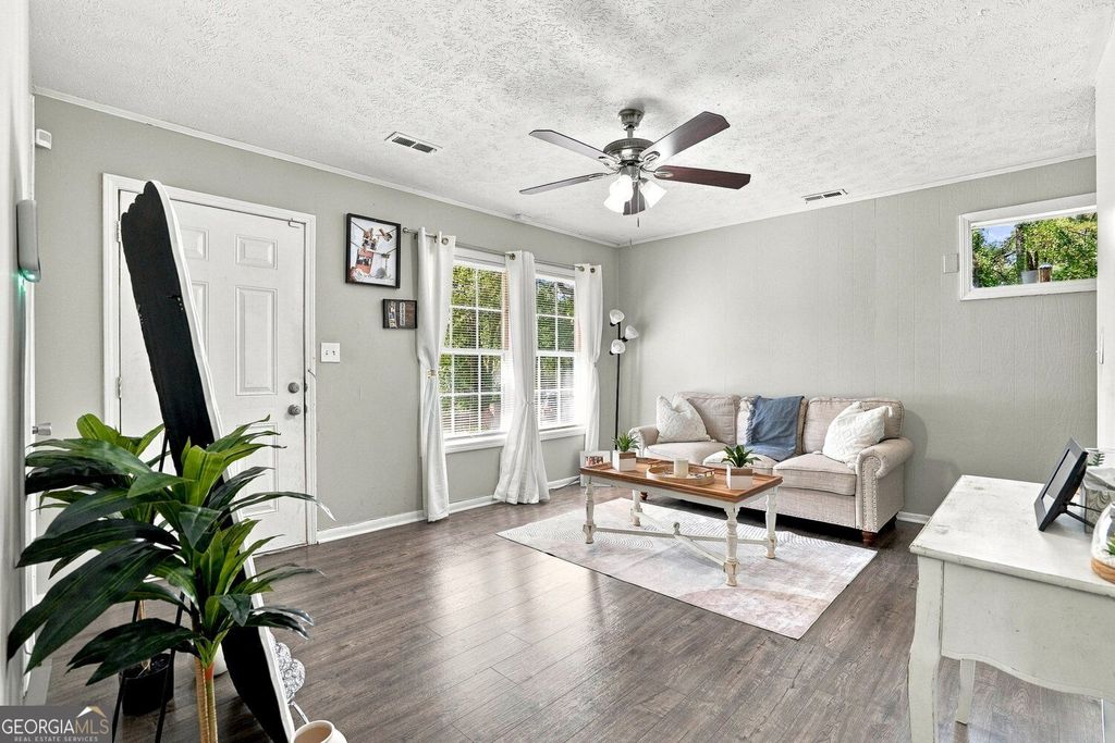 8570 Kennesaw Court, Jonesboro, GA 30238 — photo 5