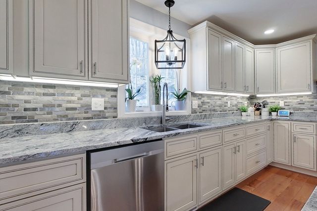 3 Chamberlain Way, Pepperell, MA 01463