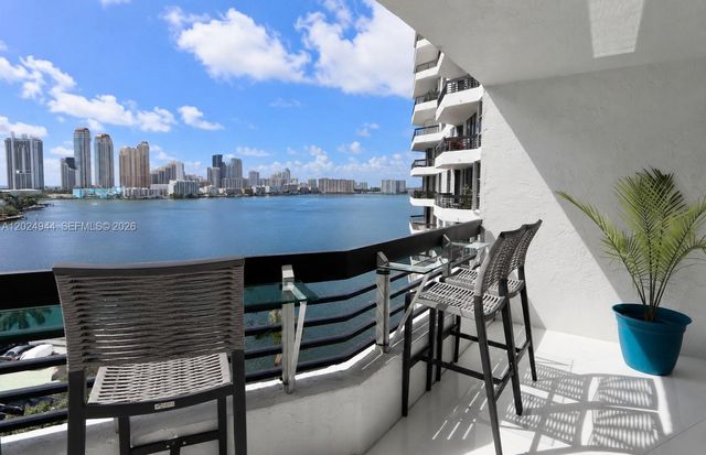 3600 Mystic Pointe Dr 1115, Aventura, FL 33180