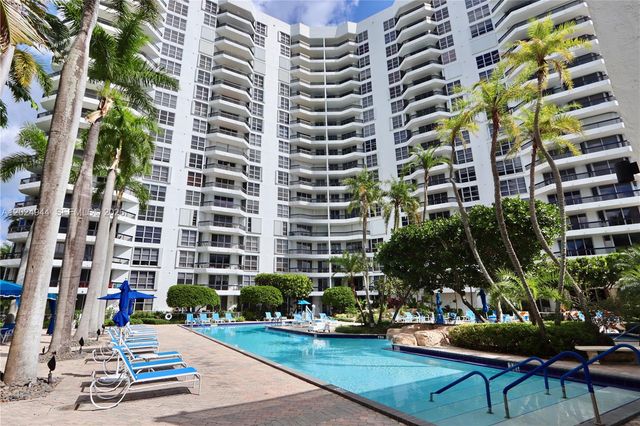 3600 Mystic Pointe Dr 1115, Aventura, FL 33180