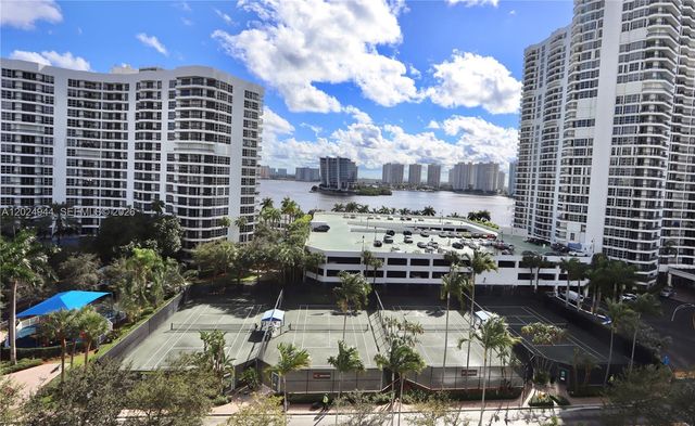 3600 Mystic Pointe Dr 1115, Aventura, FL 33180