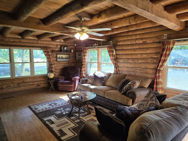 2948 Thompson Rd, Murfreesboro, TN 37128