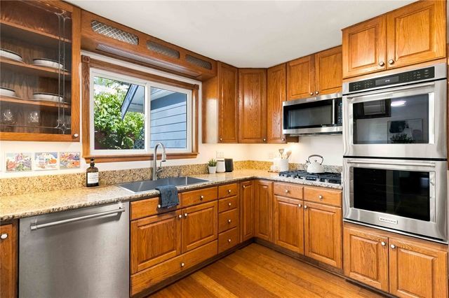 21628 105th Place SE, Kent, WA 98031
