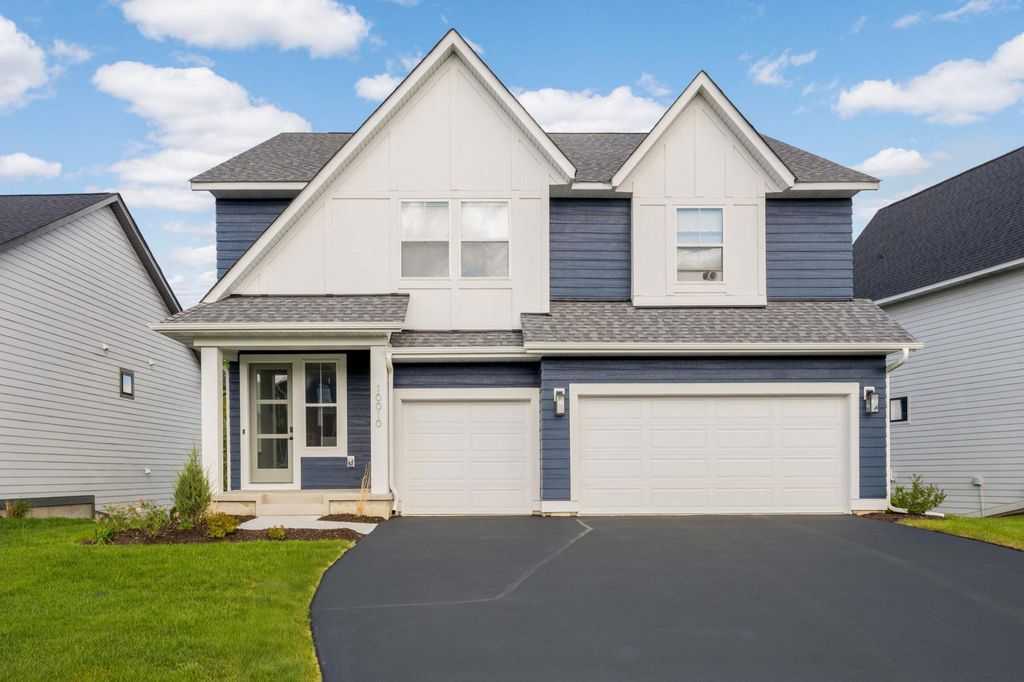 10010 Harvest Trail, Victoria, MN 55318