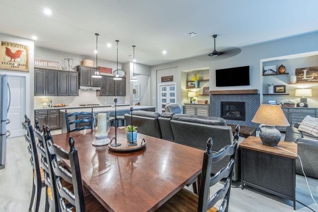 312 Teakmill TRL, San Marcos, TX 78666