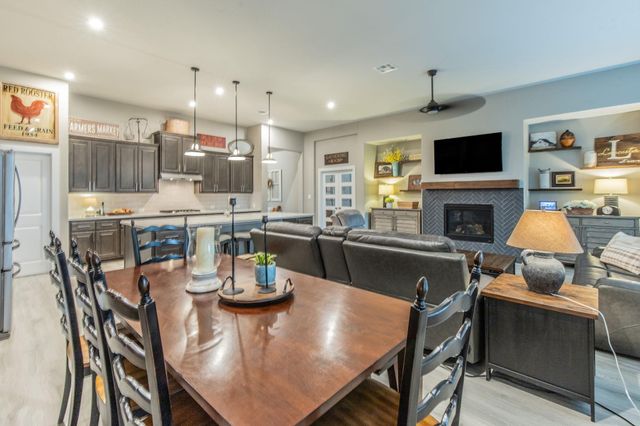 312 Teakmill TRL, San Marcos, TX 78666
