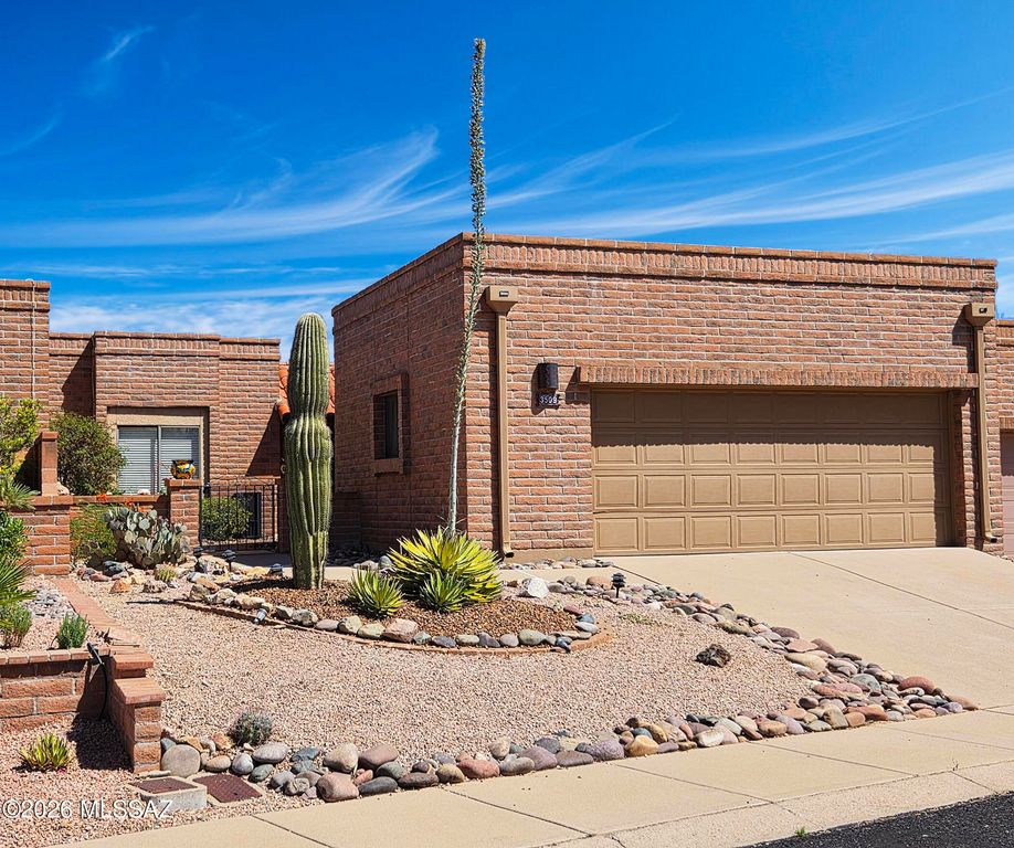 3509 S Via Del Tordo, Green Valley, AZ 85622
