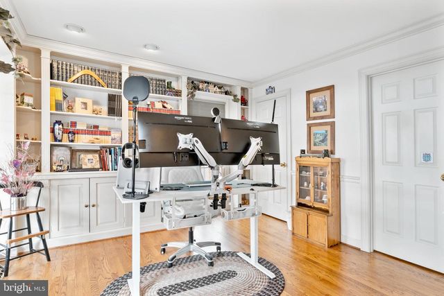 22109 CREEKVIEW DR, Gaithersburg, MD 20882