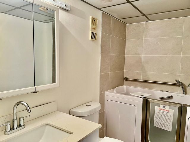 7426 Ashmont Circle 211, Tamarac, FL 33321