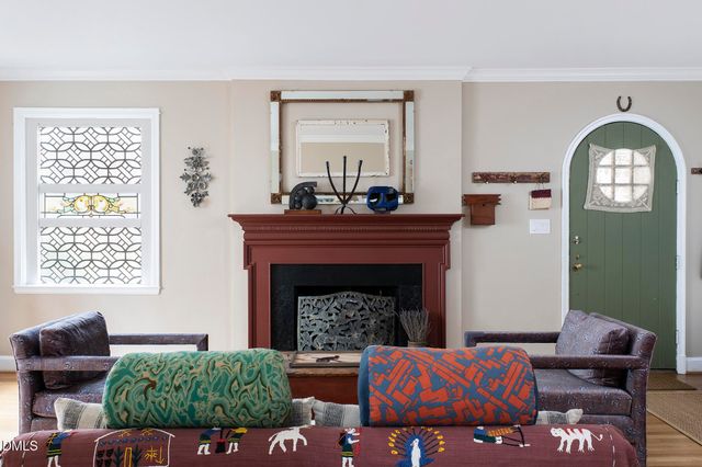 111 W Markham Avenue, Durham, NC 27701